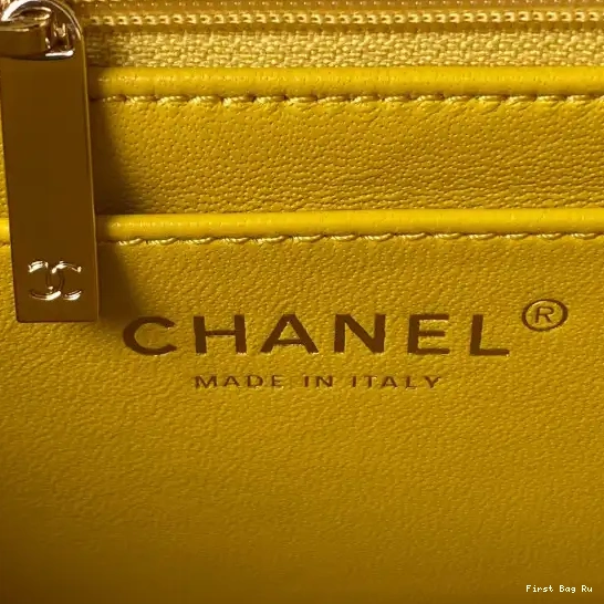 First Bag Ru TOP CHANEL WITH BAG FLAP HANDLE-18CM 0518